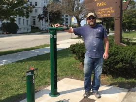 Dero Fixit Public Bike Service Station