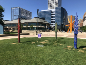 Ned Smyth's Spiky Columns