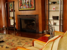 Hotel Metro's lobby.