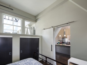 Mackie Flats Apartment