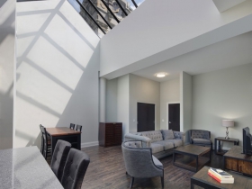 Mackie Flats Apartment