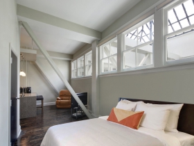 Mackie Flats Apartment