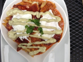 Cafe at the Plaza: Poutine