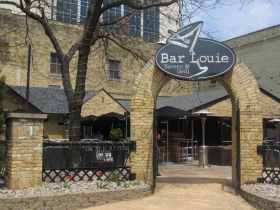 Bar Louie, 1114 N. Water St.
