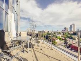 601 E. Ogden Ave. #906