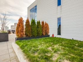601 E. Ogden Ave. #906