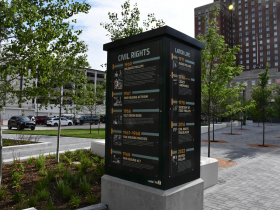 Vel R. Phillips Plaza Kiosk