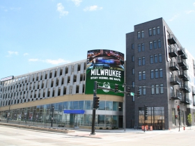 Five Fifty Ultra Lofts and 5th Street Parking Garage