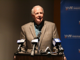 Mayor Tom Barrett