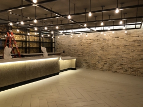 Club Bar