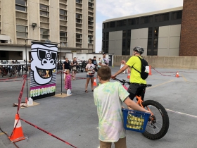 Banana Toss