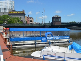 Riverwalk Boat Tours & Rental