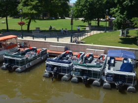 Riverwalk Boat Tours & Rental