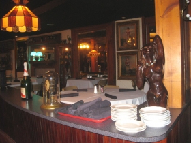 Dining room.
