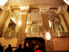 Grand Warner lobby.