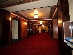 Grand Warner lobby.