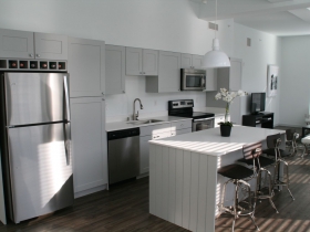 Model Unit Kitchen