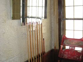 Short sticks.