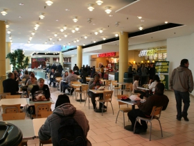 Grand Avenue Mall