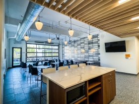 Tenant Lounge at HUB640