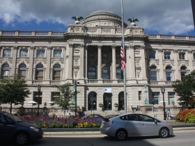 Milwaukee Public Library