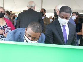 Haywood Signs Beam