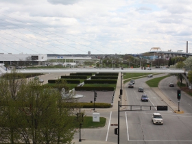 Cudahy Gardens and Lincoln Memorial Drive