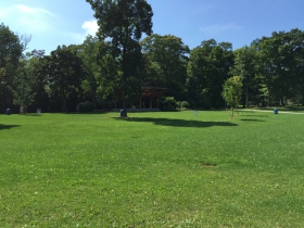Lake Park Summer Stage