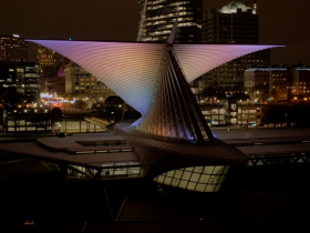 Milwaukee Art Museum Wings Lighting