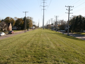 20th Street Trail Corridor at W. Hampton Ave. - Looking South