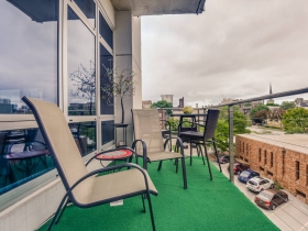 Listing of the Week: 601 Lofts #412