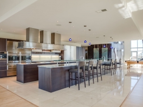 Listing of the Week: 601 Lofts #906