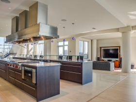 Listing of the Week: 601 Lofts #906