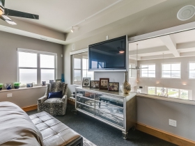Breakwater SE Penthouse
