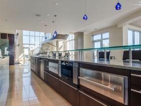 Listing of the Week: 601 Lofts #906
