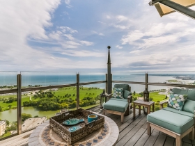 Breakwater SE Penthouse
