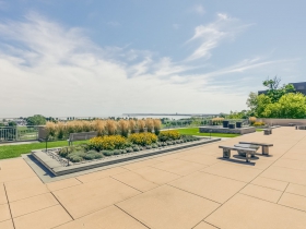Listing of the Week: 1522 on the Lake