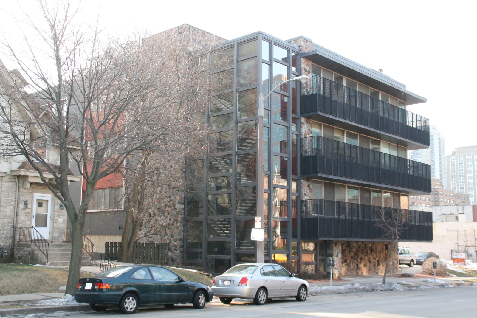 1840 N. Farwell Ave.