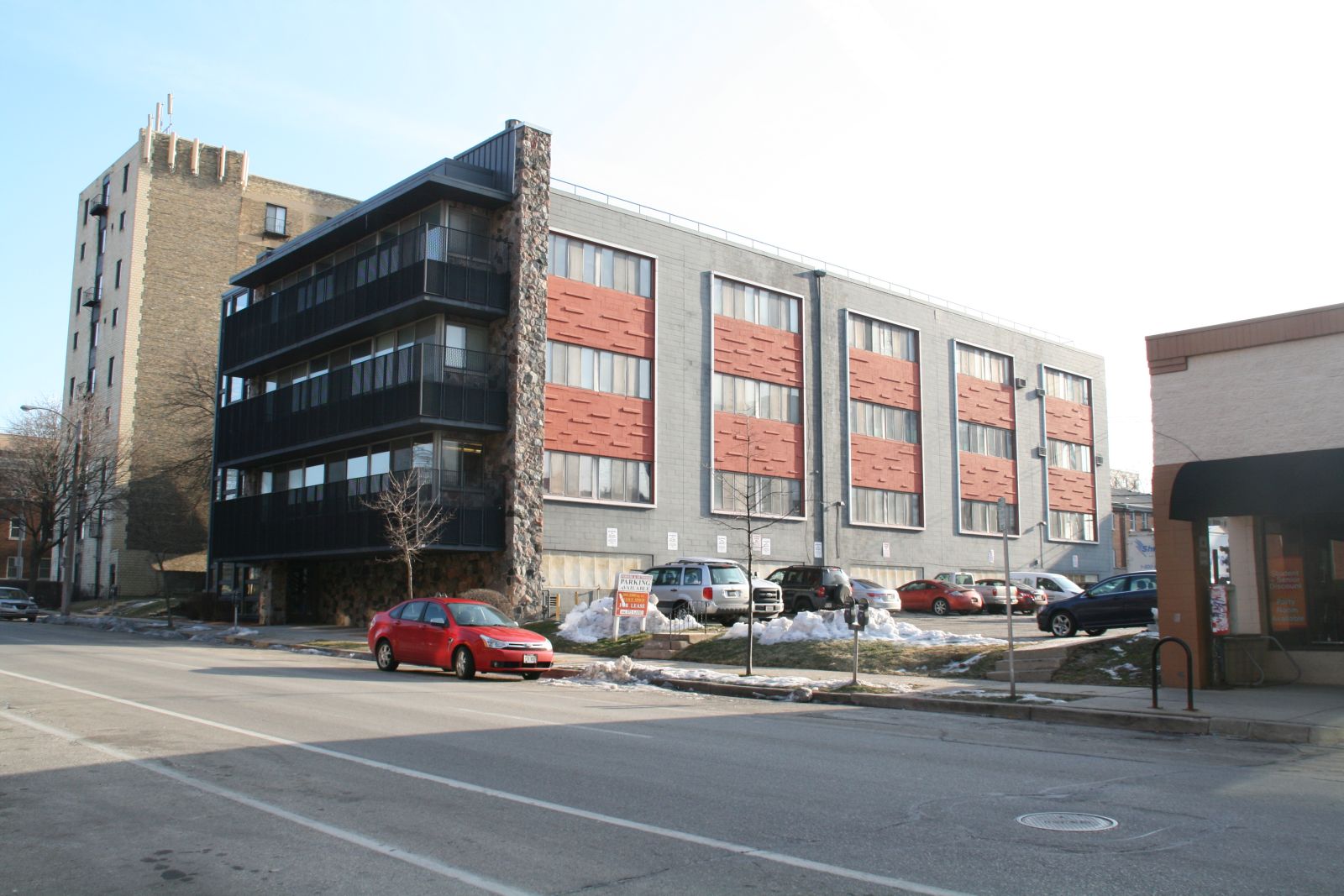 1840 N. Farwell Ave.