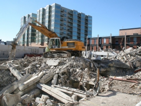 1840 N. Farwell Ave. Collapse