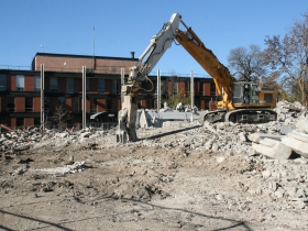 1840 N. Farwell Ave. Collapse