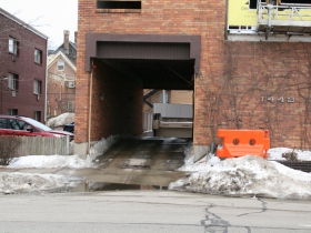 1442 N. Prospect Ave. Drive-Thru