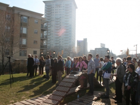 Crowd at unveiling