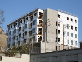 Avante Apartments under construction on Milwaukee's Lower East Side.