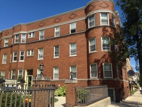 Summerfield Court, 1479-1495 N. Farwell Ave
