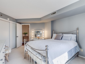 1633 N. Prospect Ave., Unit 7E