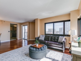 1633 N. Prospect Ave., Unit 7E