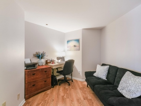 1633 N. Prospect Ave., Unit 7E