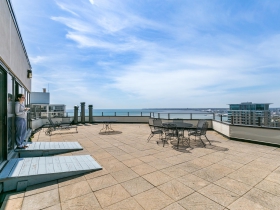 1633 N. Prospect Ave., Unit 7E