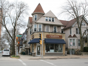 1976-1978 N. Farwell Ave.